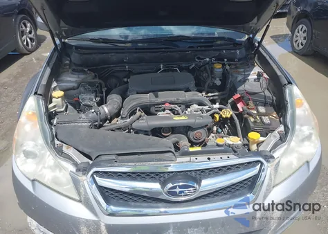 2010 Subaru Legacy 2.5I Premium z USA, uszkodzony, nr VIN 4S3BMCC62A3240424